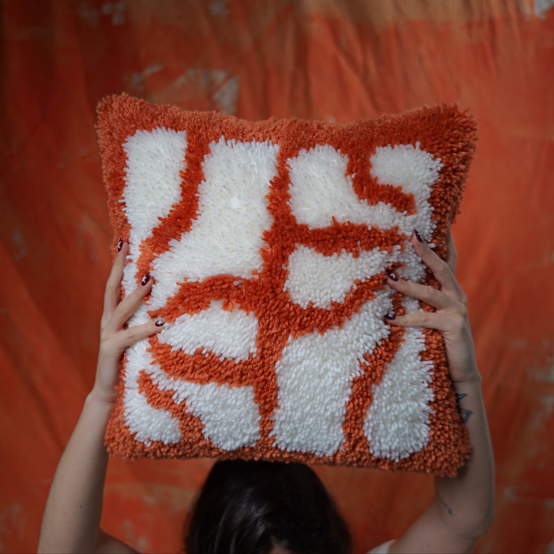 Palms latch hook cushion kit